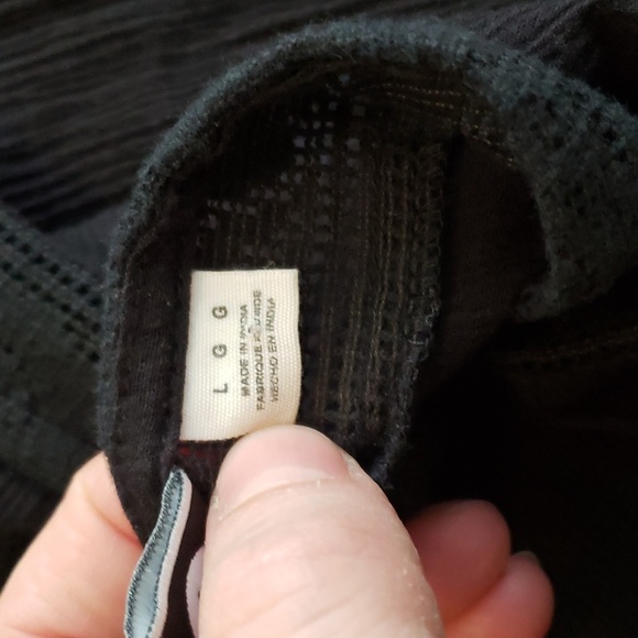 Roxy - Picture 7 of 7